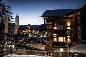 Hotel Emmy - five elements