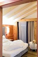 Hotel Emmy - five elements