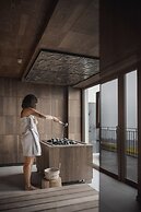 Hotel Emmy - five elements
