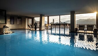 Hotel Emmy - five elements