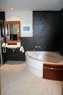 Alti Hotel