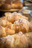 Maldron Hotel Dublin Airport