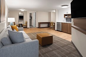 Staybridge Suites Rehoboth Beach by IHG