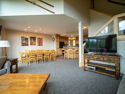 Caribou Highlands Lodge