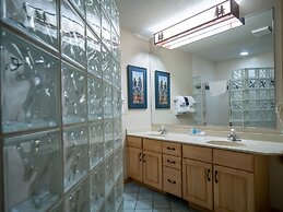 Caribou Highlands Lodge