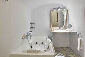 La Maltese Caldera Concept