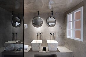 La Maltese Caldera Concept