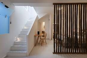 La Maltese Caldera Concept