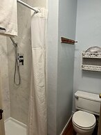 Americas Best Value Inn & Suites Royal Carriage