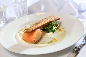 Ivy Hill Hotel, Sure Hotel Collection by Best Western