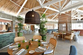 Veranda Grand Baie Hotel & Spa