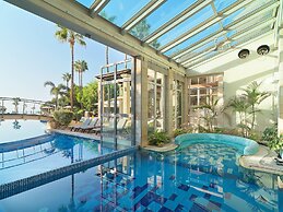 Columbia Beach Resort