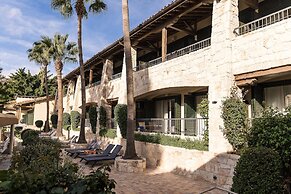 Columbia Beach Resort