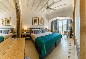 Columbia Beach Resort