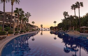 Columbia Beach Resort