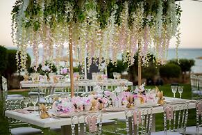 Columbia Beach Resort