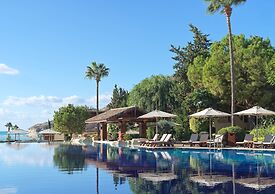 Columbia Beach Resort