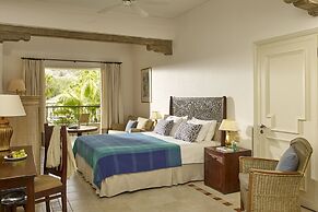 Columbia Beach Resort