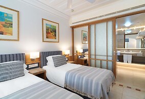 Columbia Beach Resort