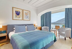 Columbia Beach Resort