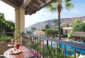 Columbia Beach Resort