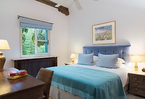 Columbia Beach Resort