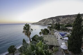 Columbia Beach Resort