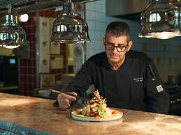 Columbia Beach Resort