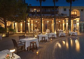 Columbia Beach Resort