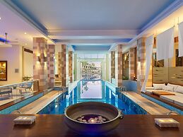 Columbia Beach Resort