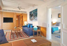 Columbia Beach Resort