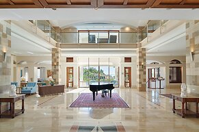 Columbia Beach Resort