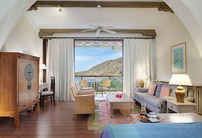 Columbia Beach Resort