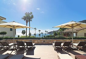 Columbia Beach Resort