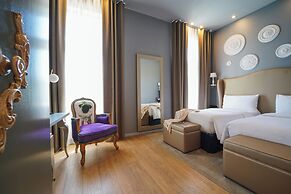 987 Design Prague Hotel
