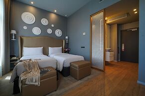 987 Design Prague Hotel