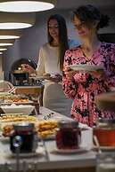 987 Design Prague Hotel