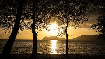 CC Beach Front Papagayo All Inclusive