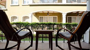 CC Beach Front Papagayo All Inclusive