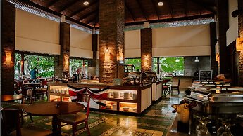 CC Beach Front Papagayo All Inclusive