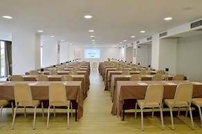 Airotel Achaia Beach