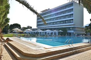 Airotel Achaia Beach