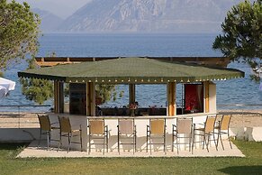 Airotel Achaia Beach