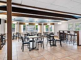 The Hotel Saratoga, Ascend Hotel Collection