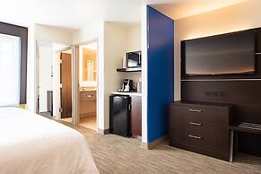 Holiday Inn Express Evanston by IHG