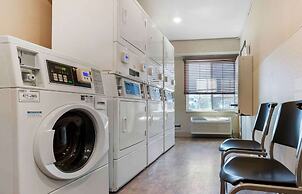 Extended Stay America Select Suites - Kansas City - South - I-49