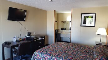 Carefree Inn Flatonia