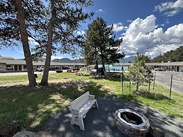 Estes Mountain Inn