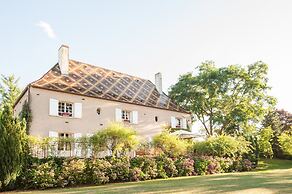 Le Petit Manoir Des Bruyeres