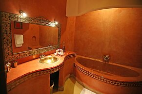 Riad Laora By La Siredrah